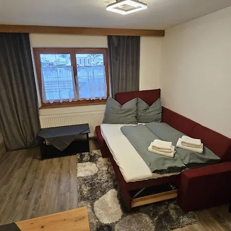 Haus Carmen Kleboth 公寓 *