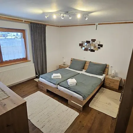 Haus Carmen Kleboth 아파트 *