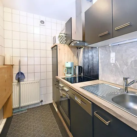 Haus Carmen Kleboth 아파트 *