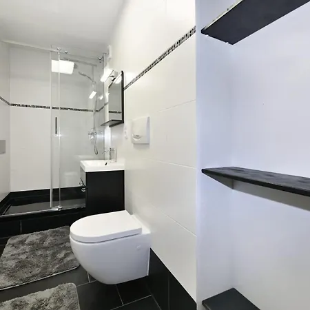 Haus Carmen Kleboth 公寓